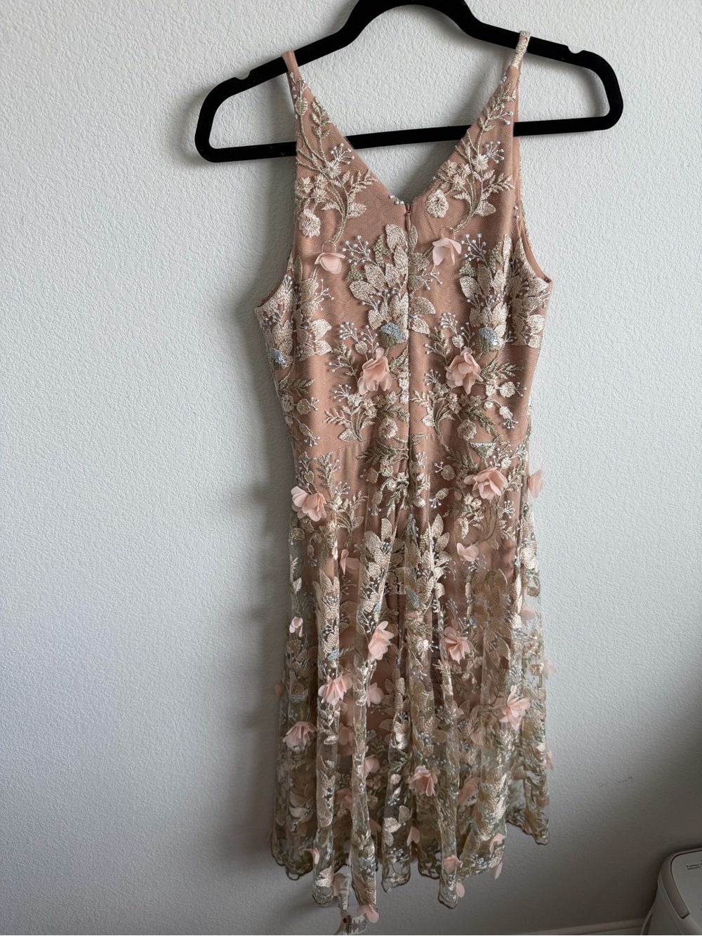 Dress the Population Blush Embroidered Floral Midi Dress - Picture 3 of 3